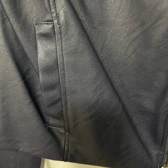 Women’s Navy Blue Faux Leather Jacket Size Medium - Picture 5 of 6